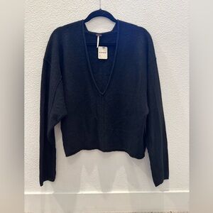 NWT Free People black V-neck cashmere sweater with exaggerated sleeves